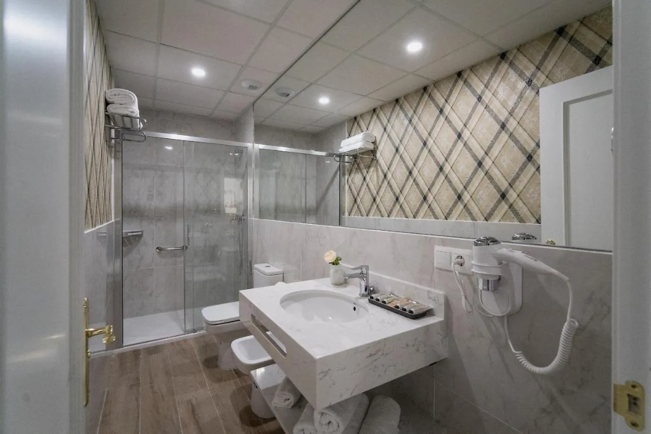 Apartment Apartamentos Abreu Suites Seville
